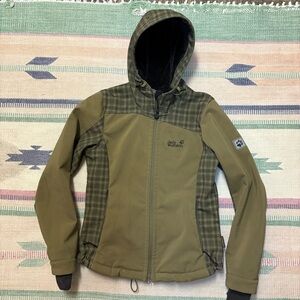 Jack Wolfskin Womens Small Green Winter Thick Sherpa Lined Fur Hood Jacket Parka